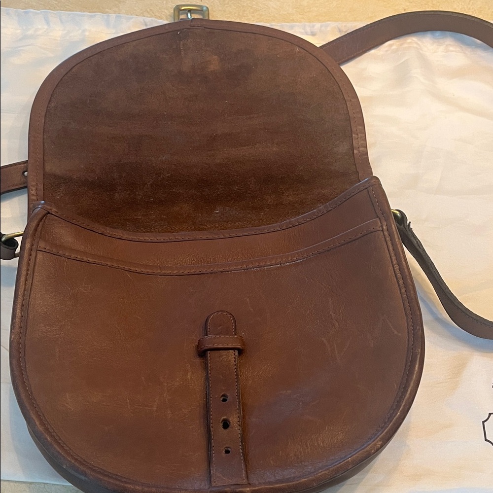 Vintage NYC 1980’sCoach Brown Leather Crossbody Riding Bag original papers & tag - Picture 5 of 16